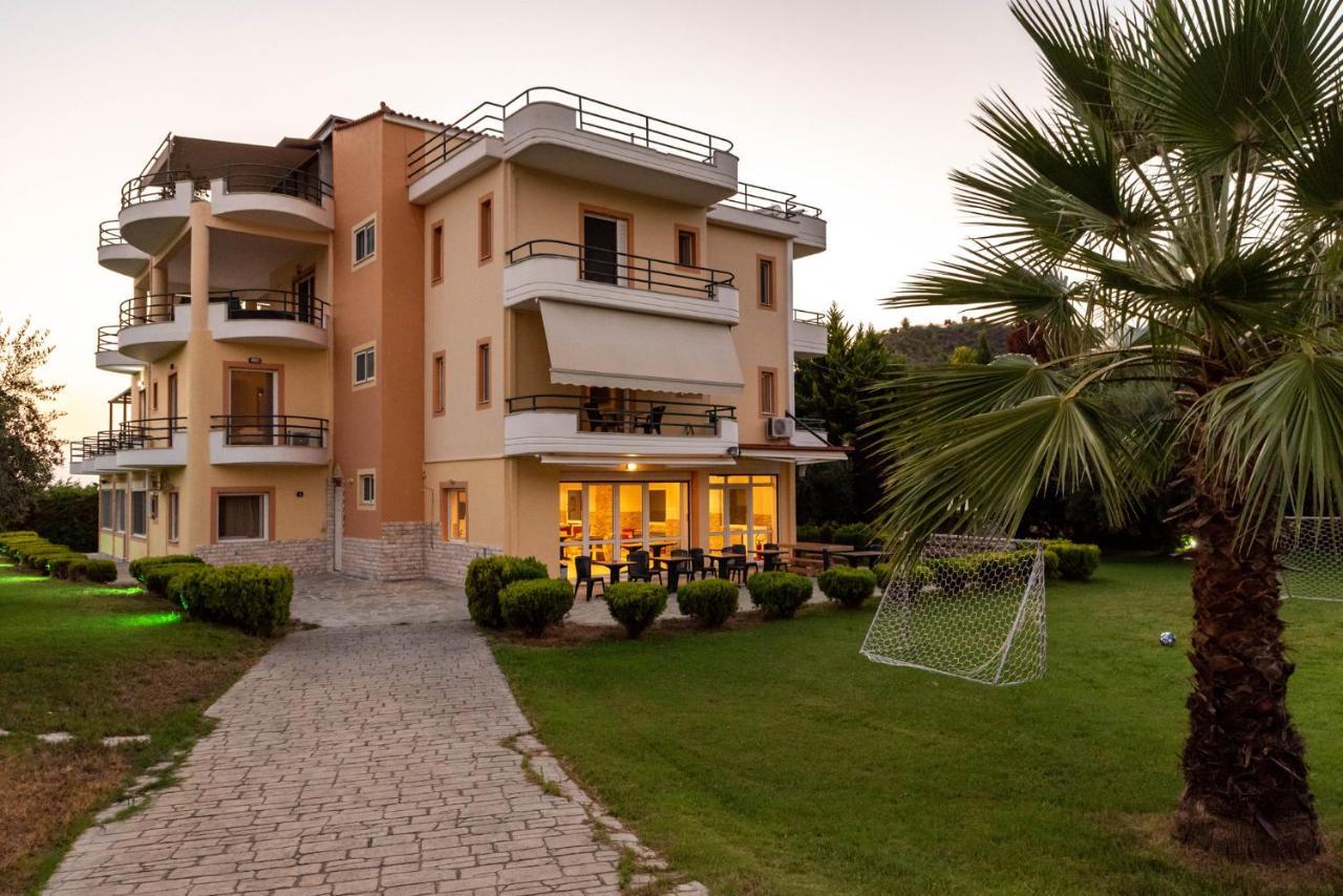 Aparthotel Anilio Plaza Zacharo Exterior foto
