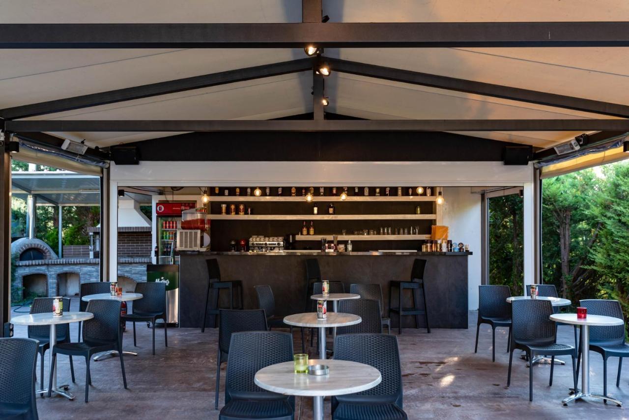 Aparthotel Anilio Plaza Zacharo Exterior foto