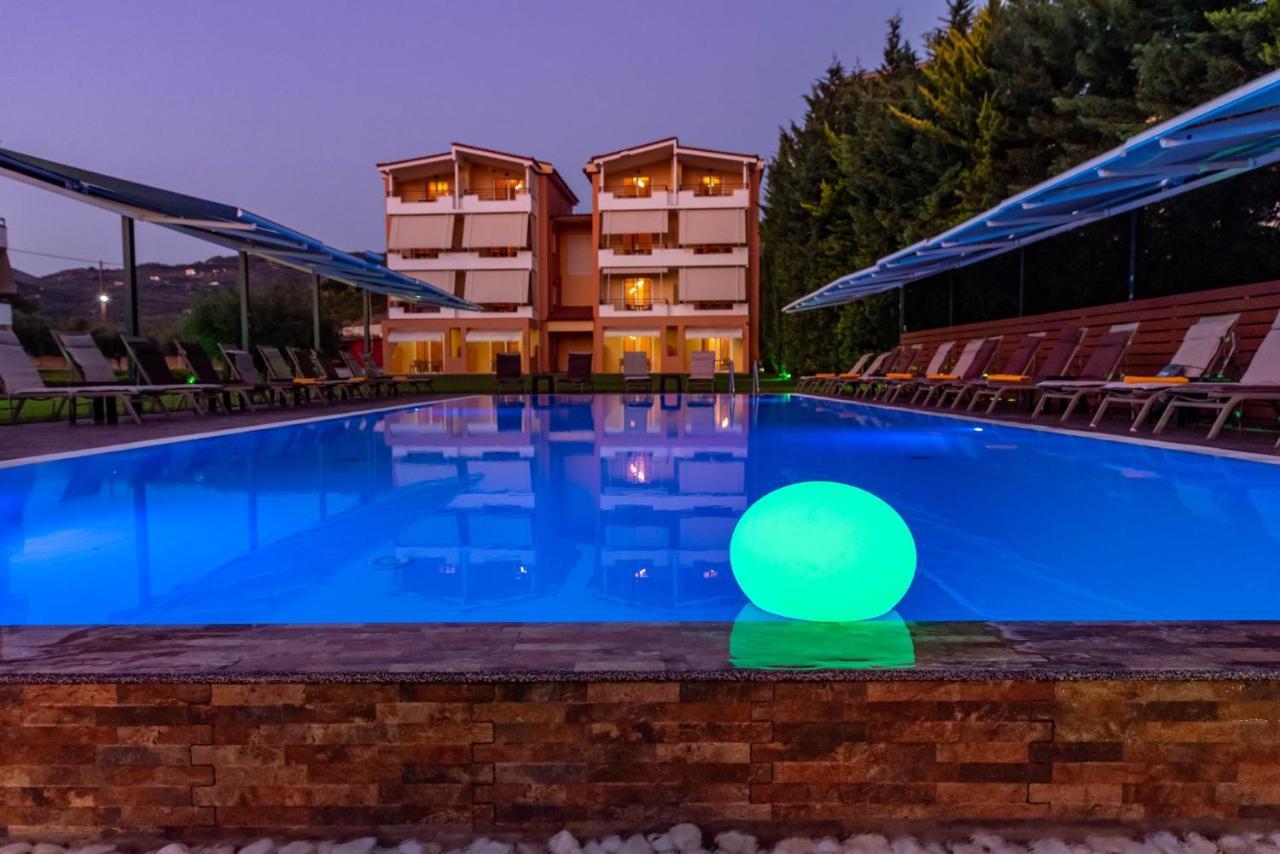 Aparthotel Anilio Plaza Zacharo Exterior foto